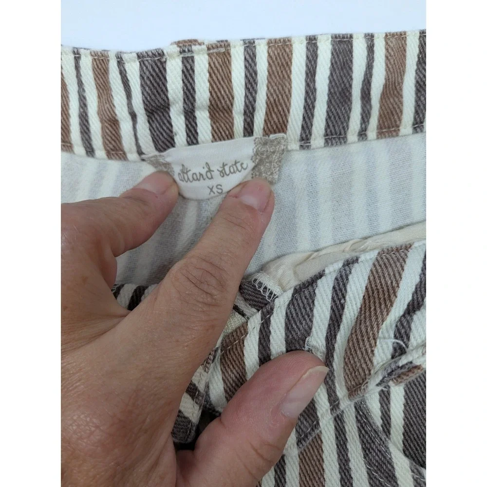 Altar'd State Striped High Waisted Denim Shorts Brown Tan Cream Cuffed XS